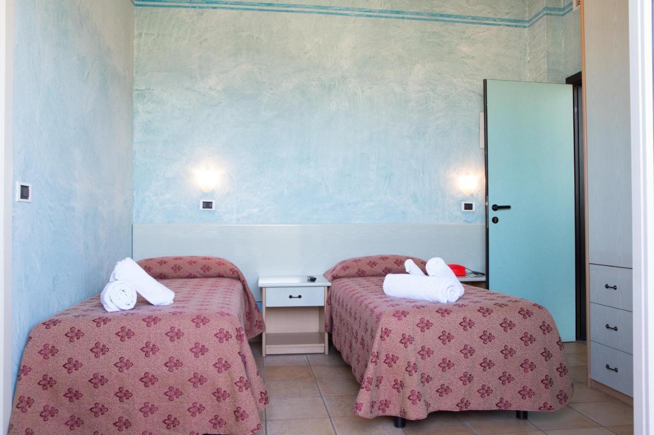 Amba Hotel Rimini Luaran gambar