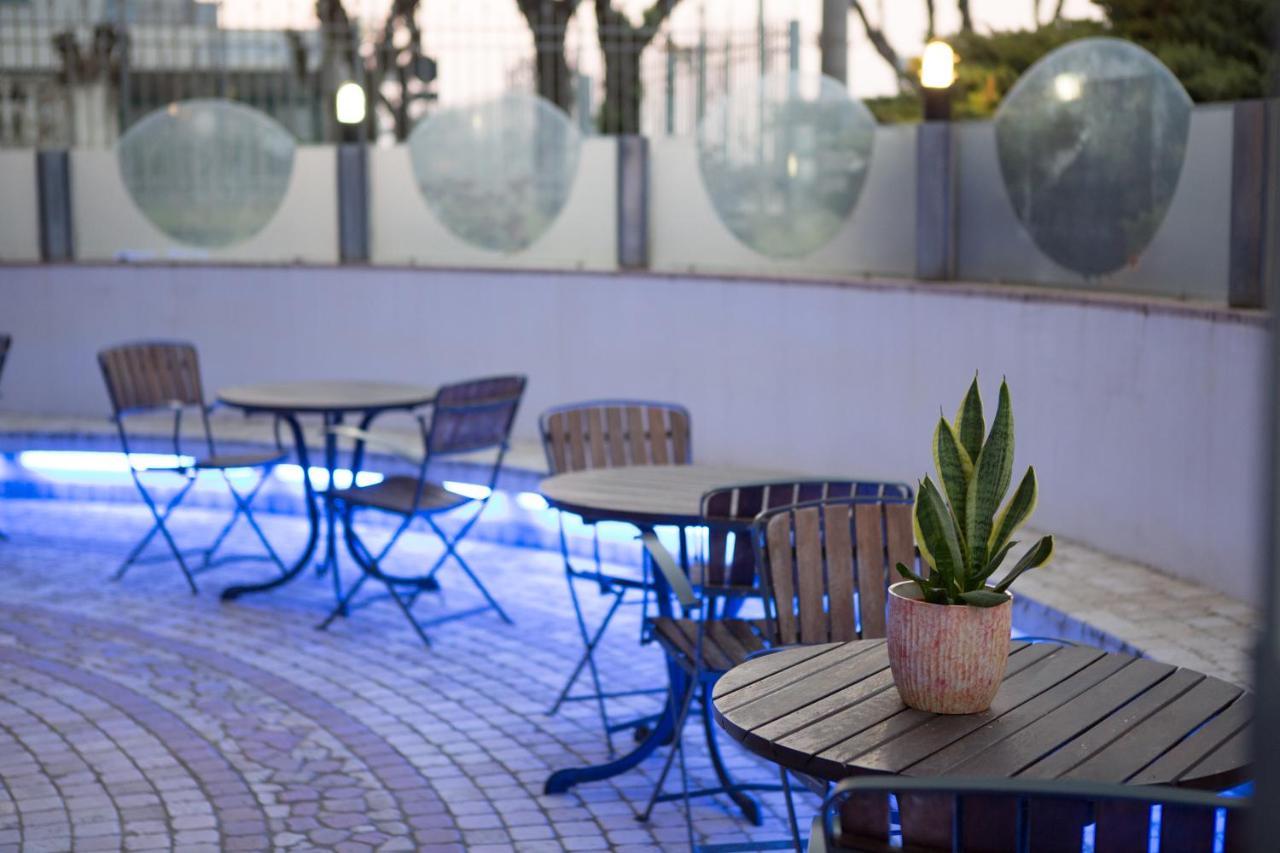 Amba Hotel Rimini Luaran gambar