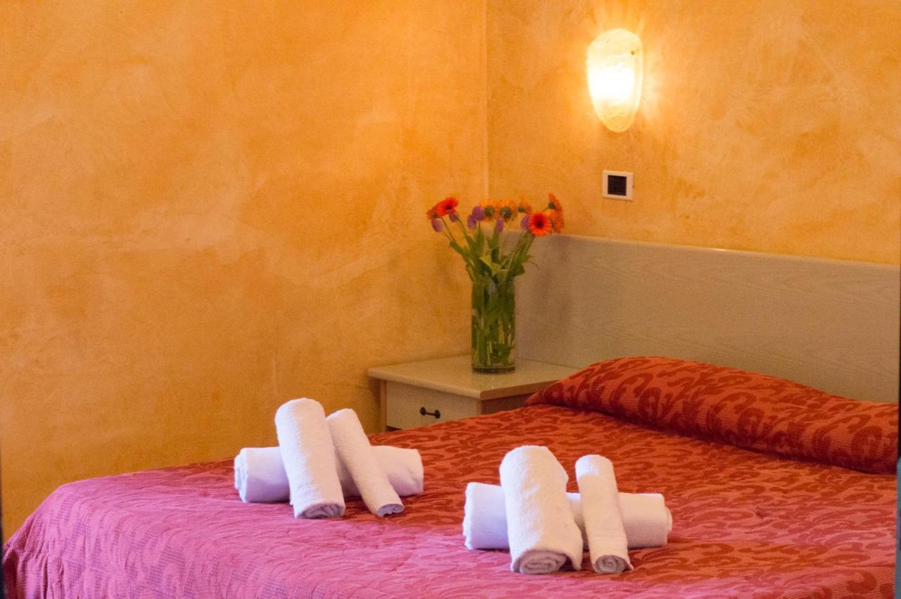 Amba Hotel Rimini Luaran gambar