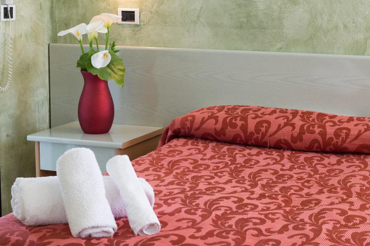 Amba Hotel Rimini Luaran gambar